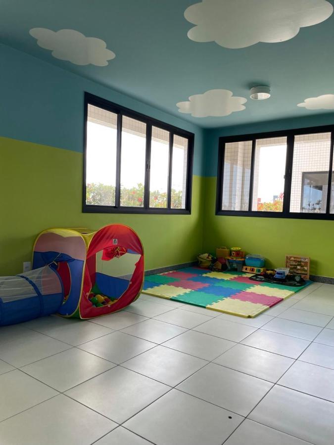 Apartamento Ap Dos Sonhos!!! Otima Localizacao. Varanda Com Chuveiro Privativo. Aracaju